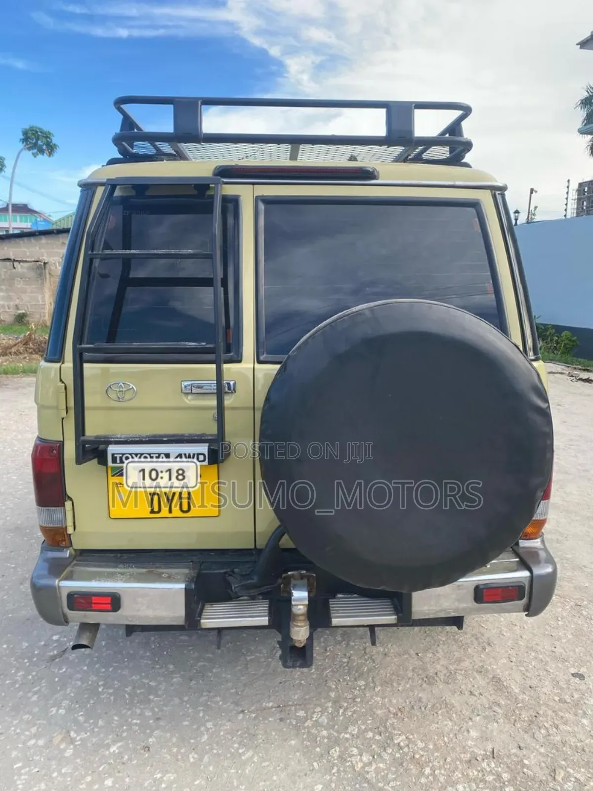 Toyota Land Cruiser 2013 Beige