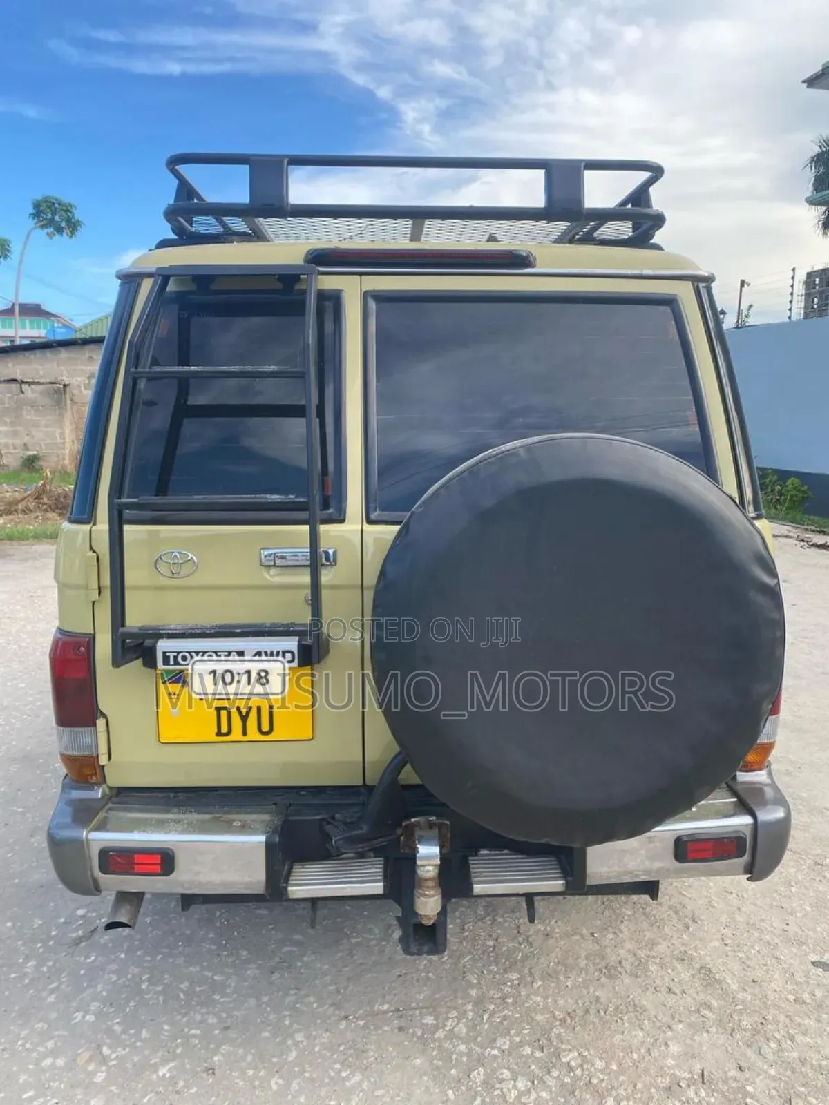 Toyota Land Cruiser 2013 Beige