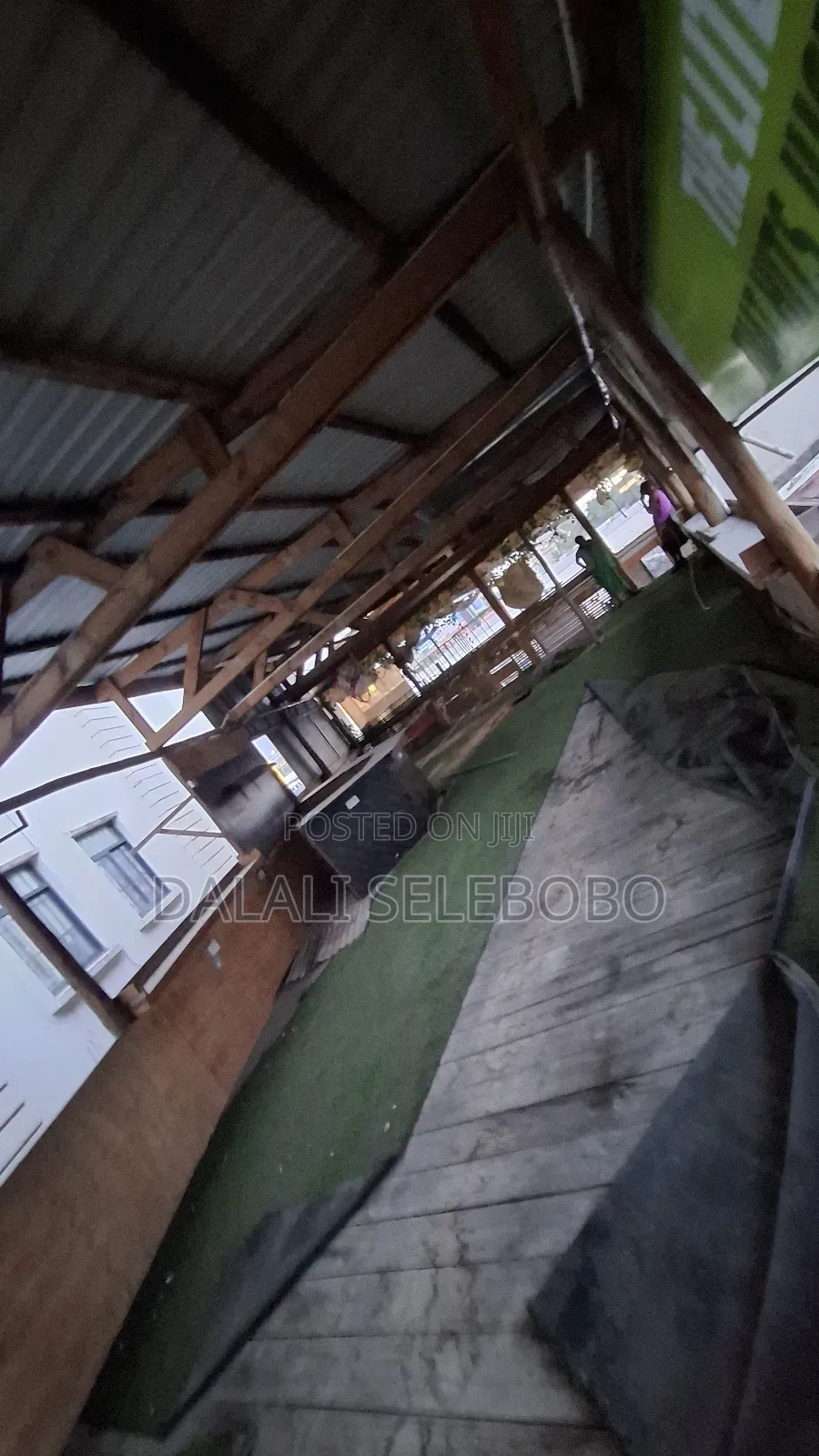 Bar and Restaurant's Very Nice at Mliman Cty Area