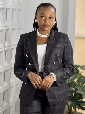 Ladies Draft Suit ( Six Button )
