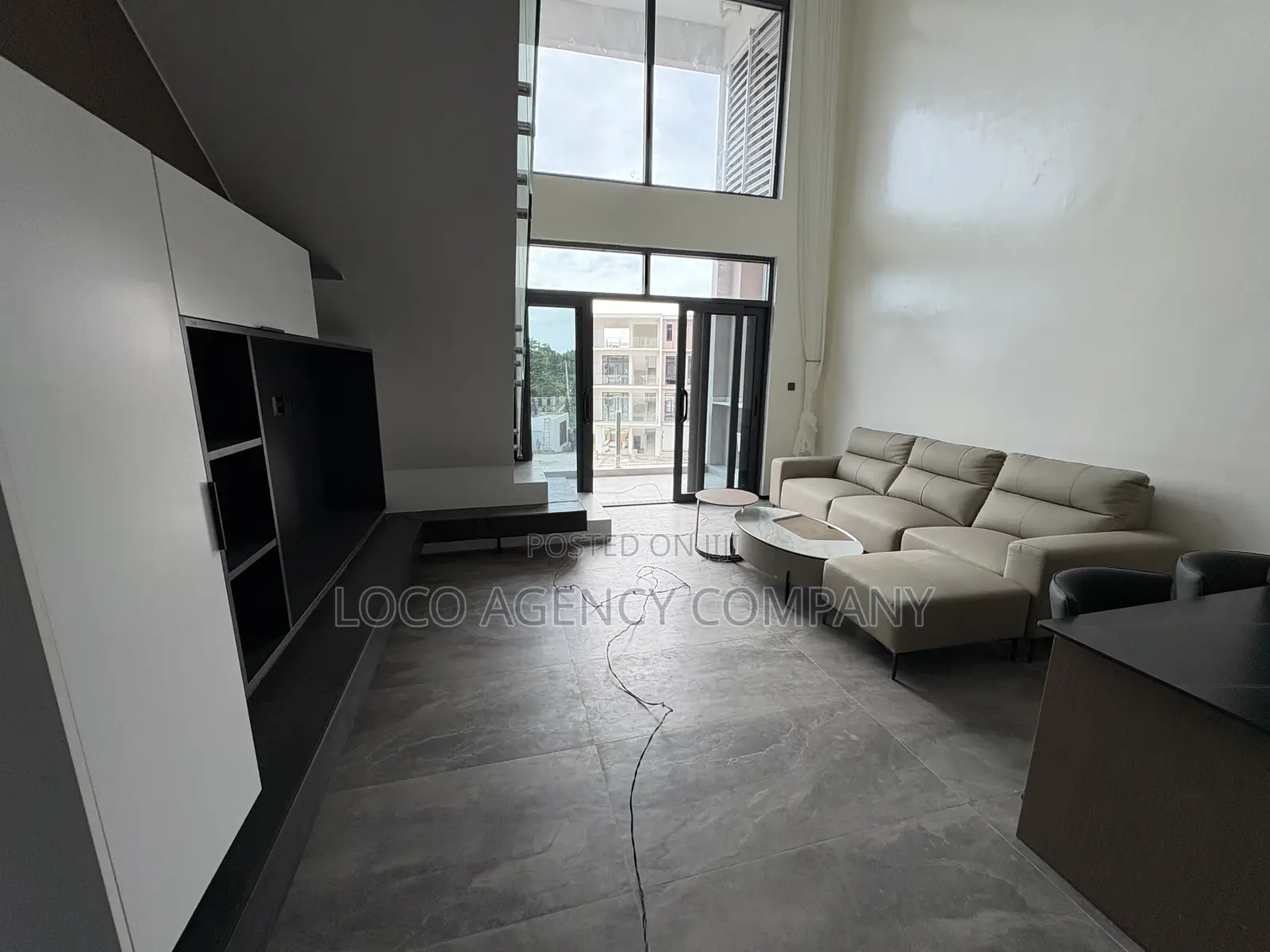 Furnished 2bdrm Apartment in Trusted Real Estate, Oyster Bay for sale