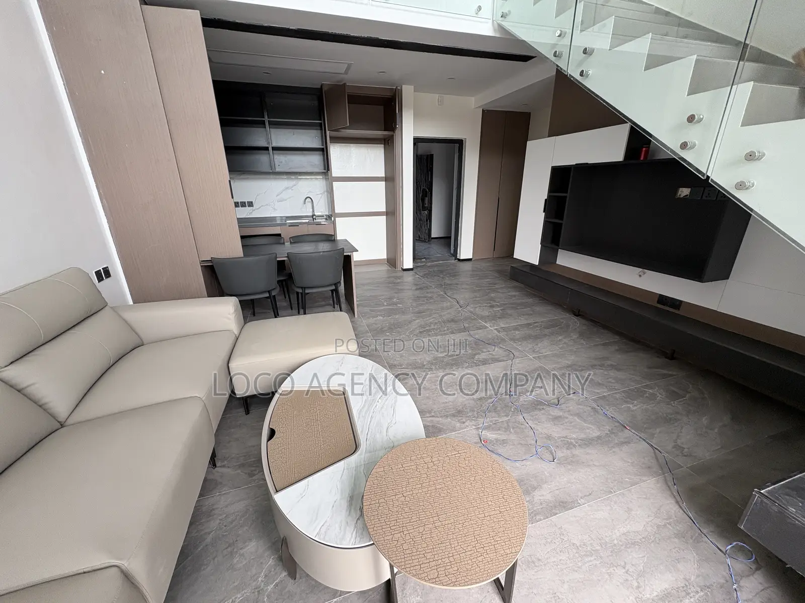 Furnished 2bdrm Apartment in Trusted Real Estate, Oyster Bay for sale