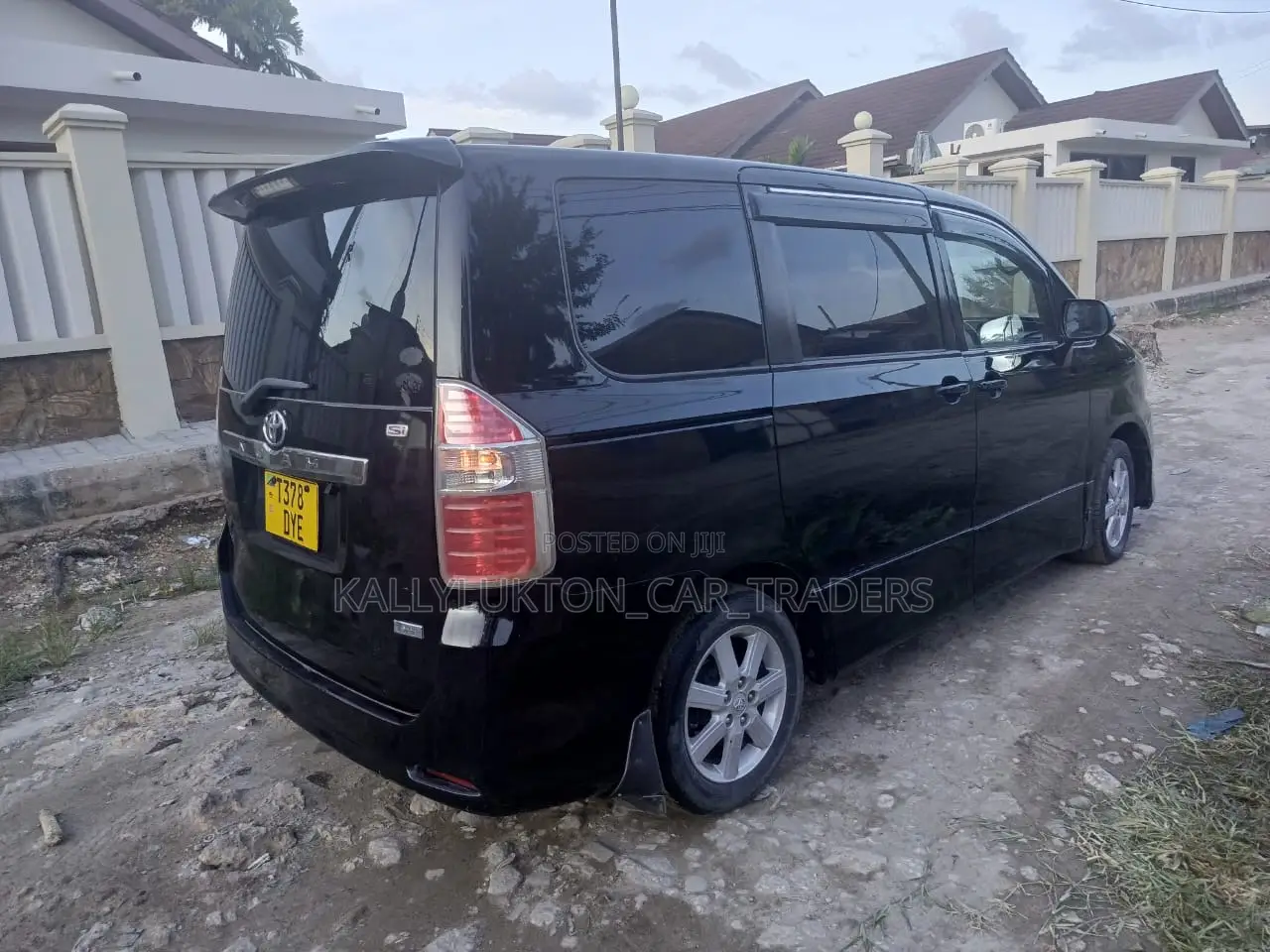 Toyota Noah 2009 Black