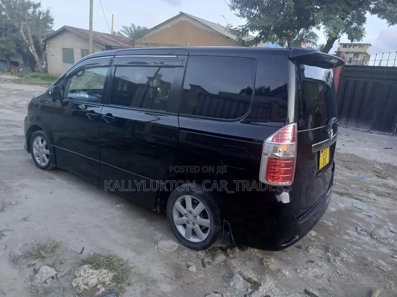 Toyota Noah 2009 Black