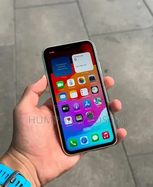 New Apple iPhone 11 128 GB White