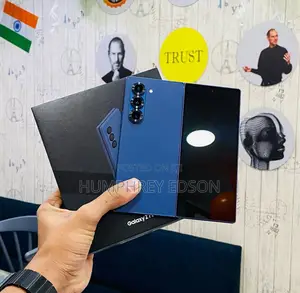 New Samsung Galaxy Z Fold6 256 GB Blue