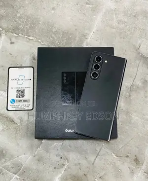 New Samsung Galaxy Z Fold 5 256 GB Black
