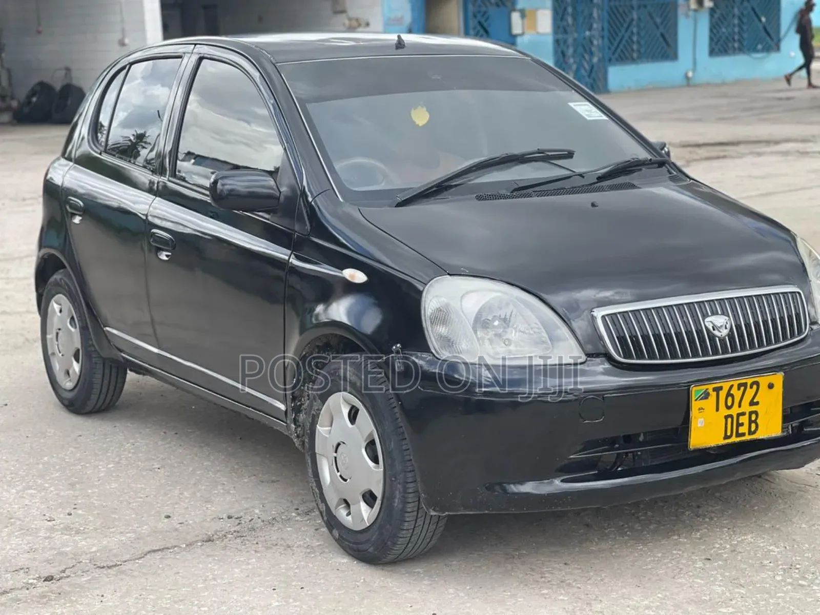 Toyota Vitz 2005 Black