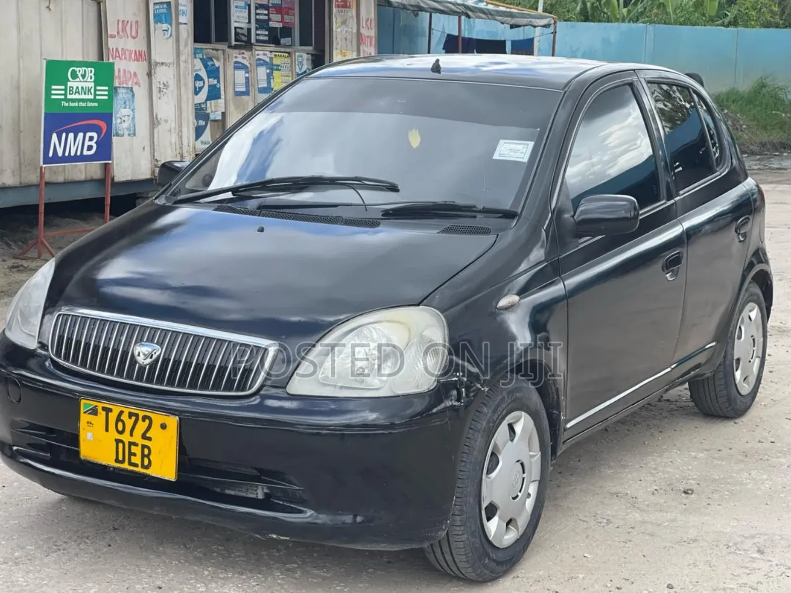 Toyota Vitz 2005 Black