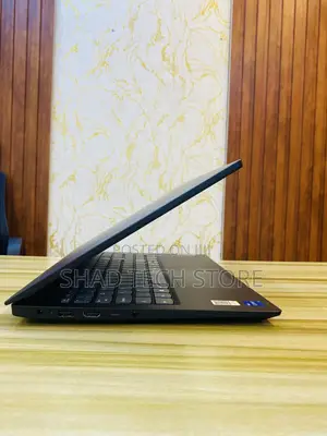 Laptop Lenovo V15 G4 16GB Intel Core I5 SSD 512GB