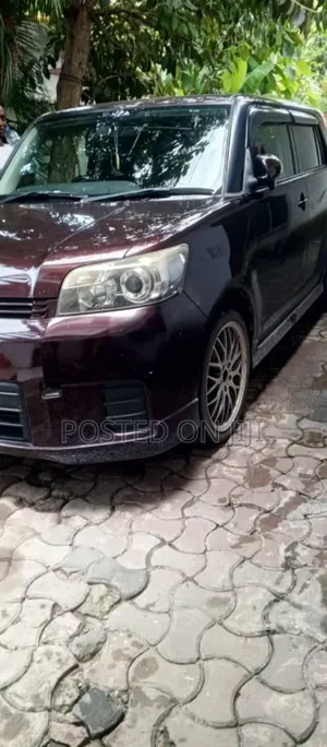 Toyota Rumion 1.5 FWD 2023 Red