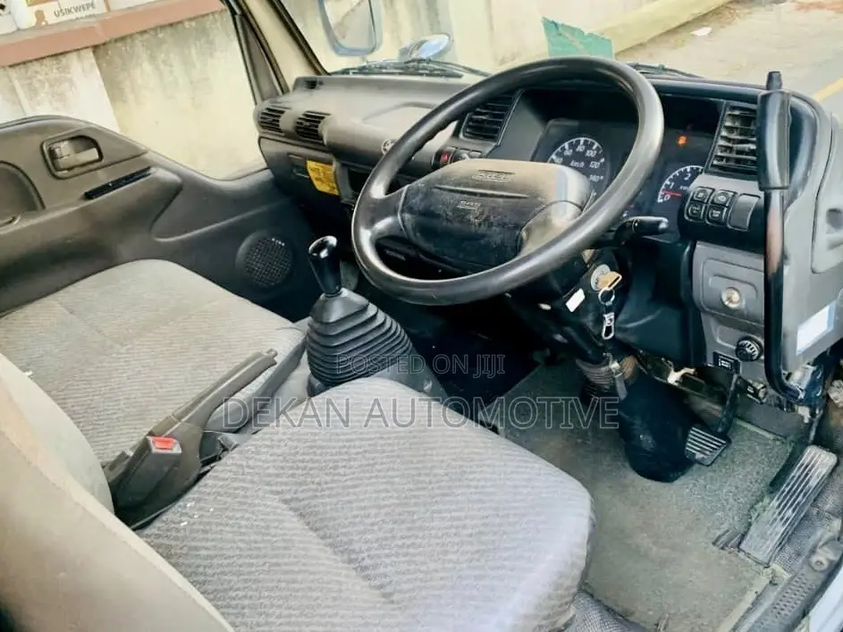 Isuzu Canter