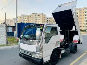Isuzu Canter