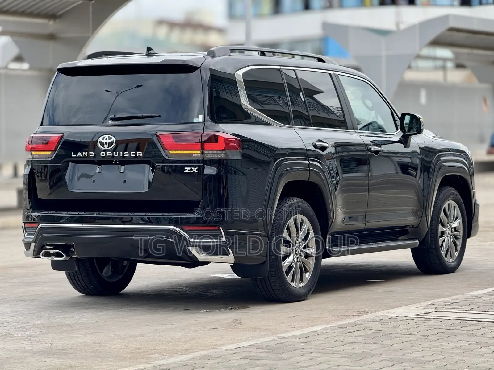 New Toyota Land Cruiser 2023 Black