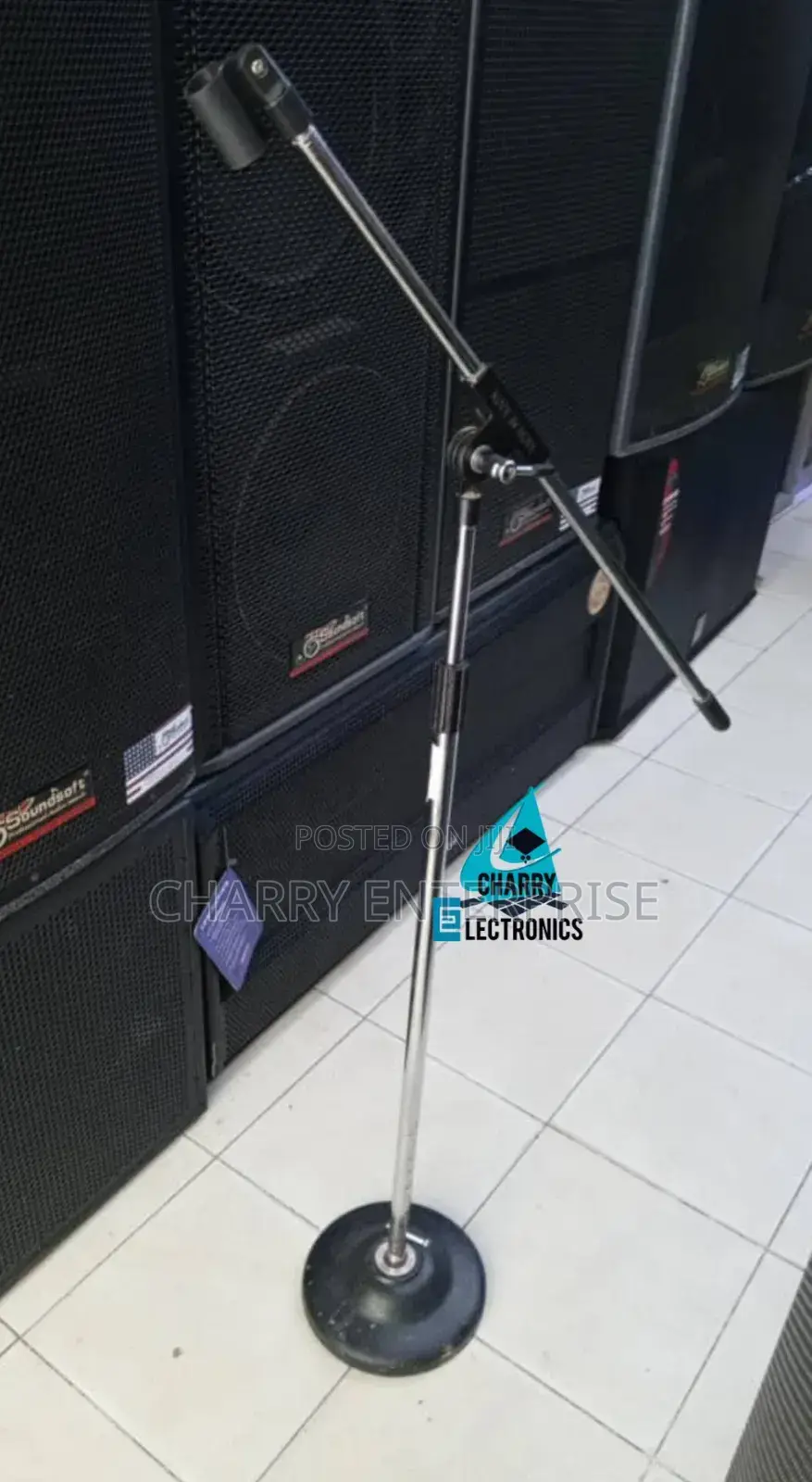 Stand Ya Mic Nzito Ya Chuma Ya Chini /Heavy Base Mic Stand