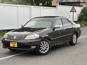 Toyota Mark II 2004 Black