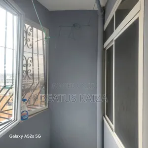 3bdrm Block of Flats in Ndanda Street, Kariakoo for rent