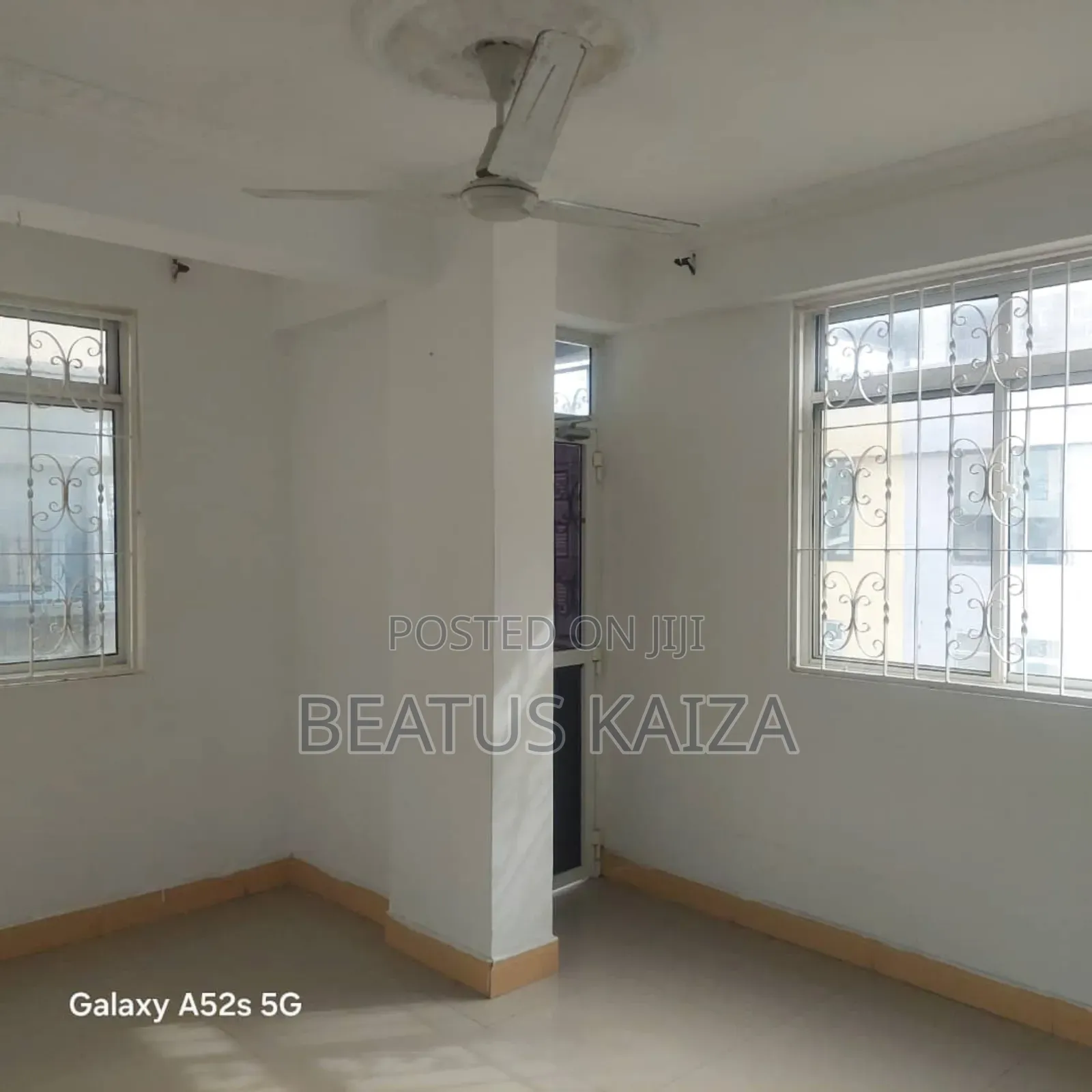 3bdrm Block of Flats in Ndanda Street, Kariakoo for rent