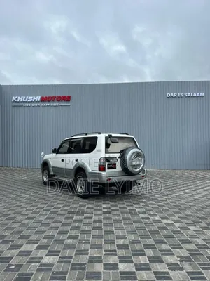 Toyota Land Cruiser Prado 2.7 16V 3dr 2000 Off white