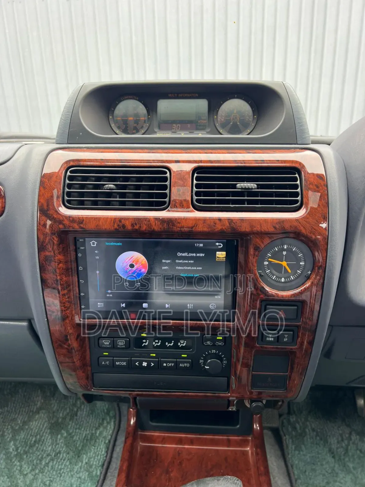 Toyota Land Cruiser Prado 2.7 16V 3dr 2000 Off white