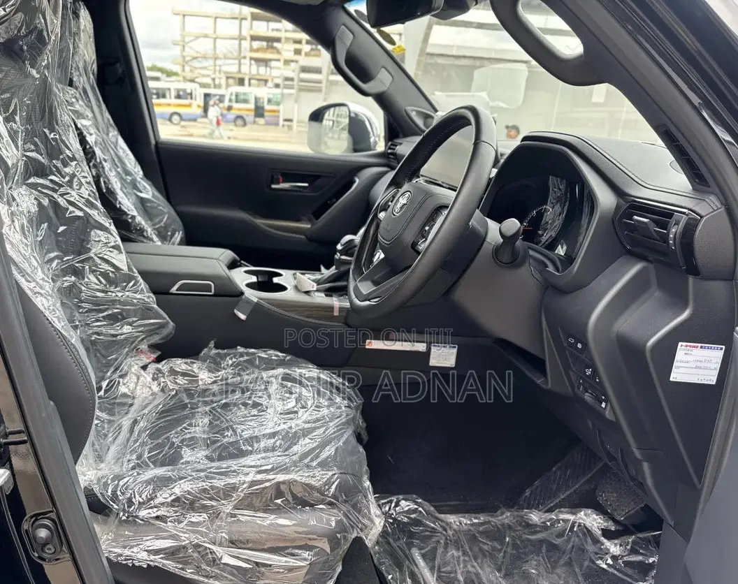 New Toyota Land Cruiser 2023 Black
