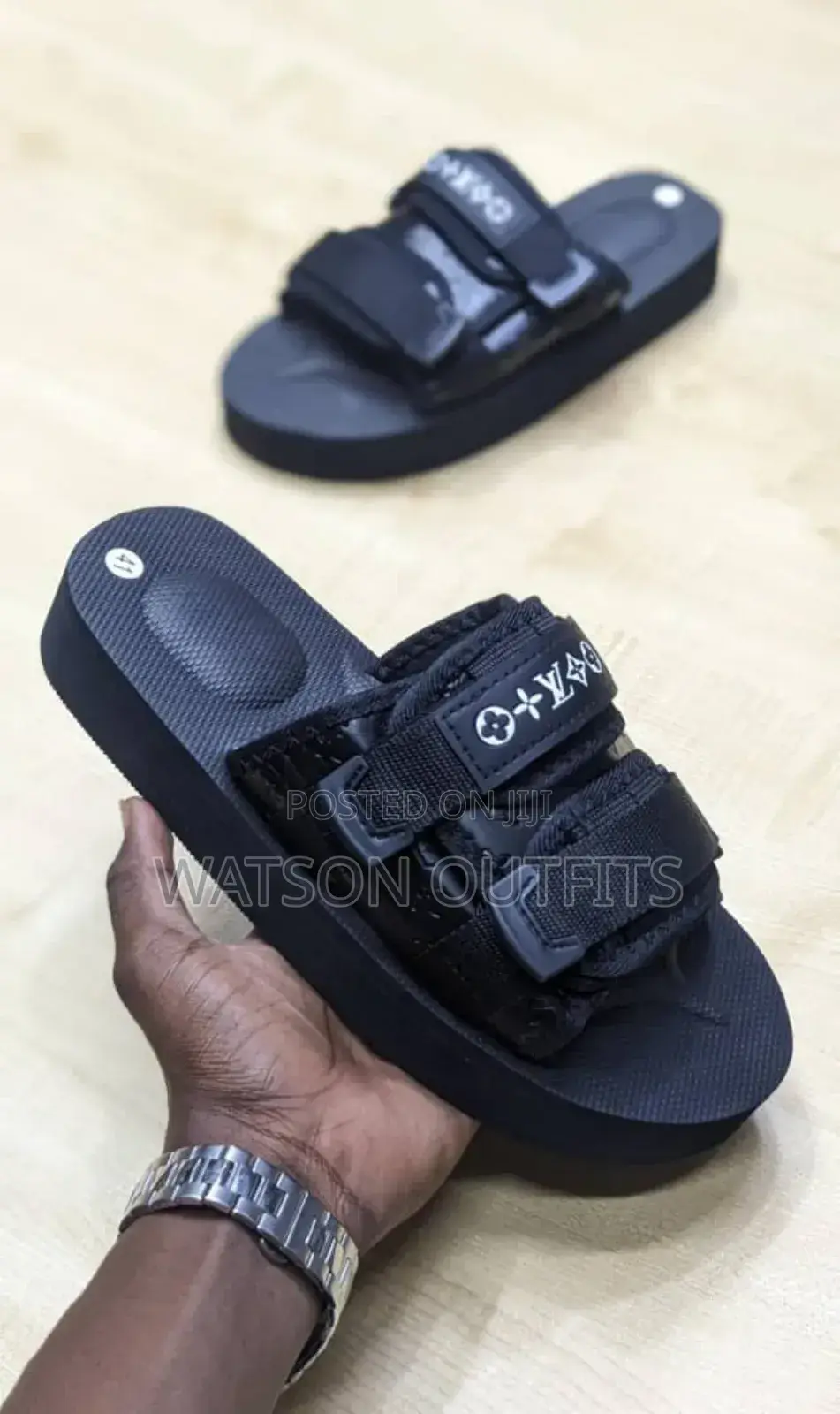 Sandals Classic Za Kuchomeka Miguu Og