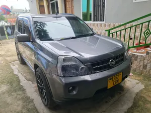 Photo - Nissan X-Trail 2.0 Automatic 2008 Gray