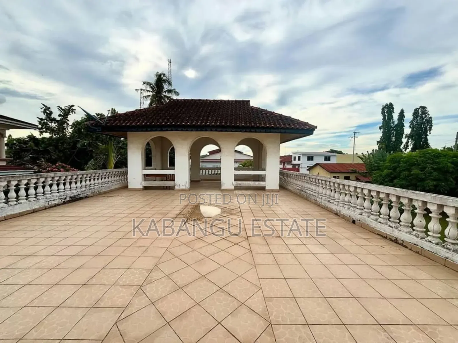 6bdrm House in Mikocheni for rent