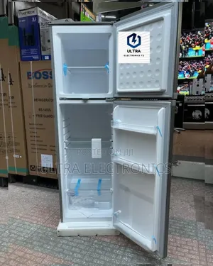 Beko Refrigerator With Top Freezer and Capacity of 166 L