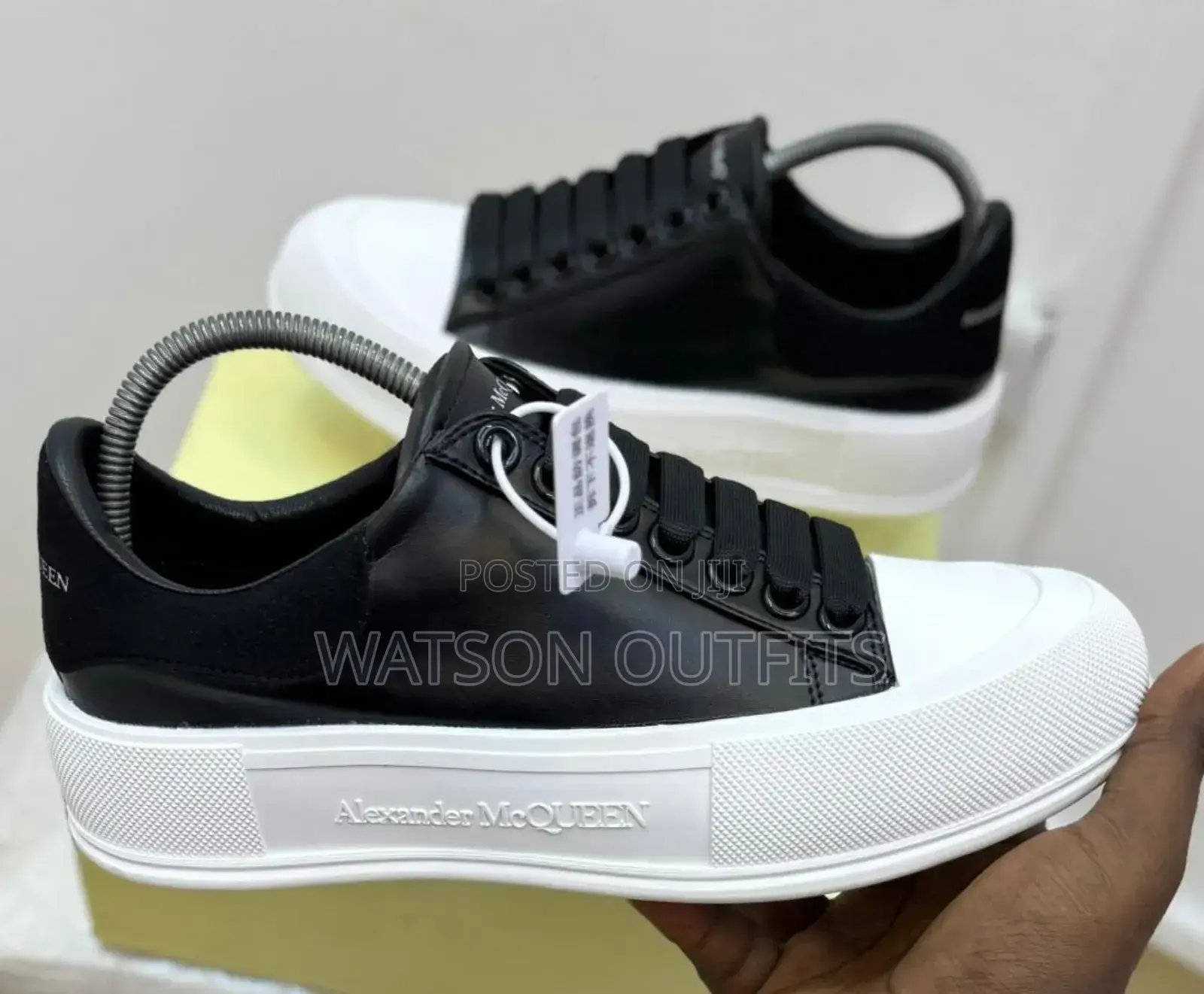 Alexander McQueen Classic Clean