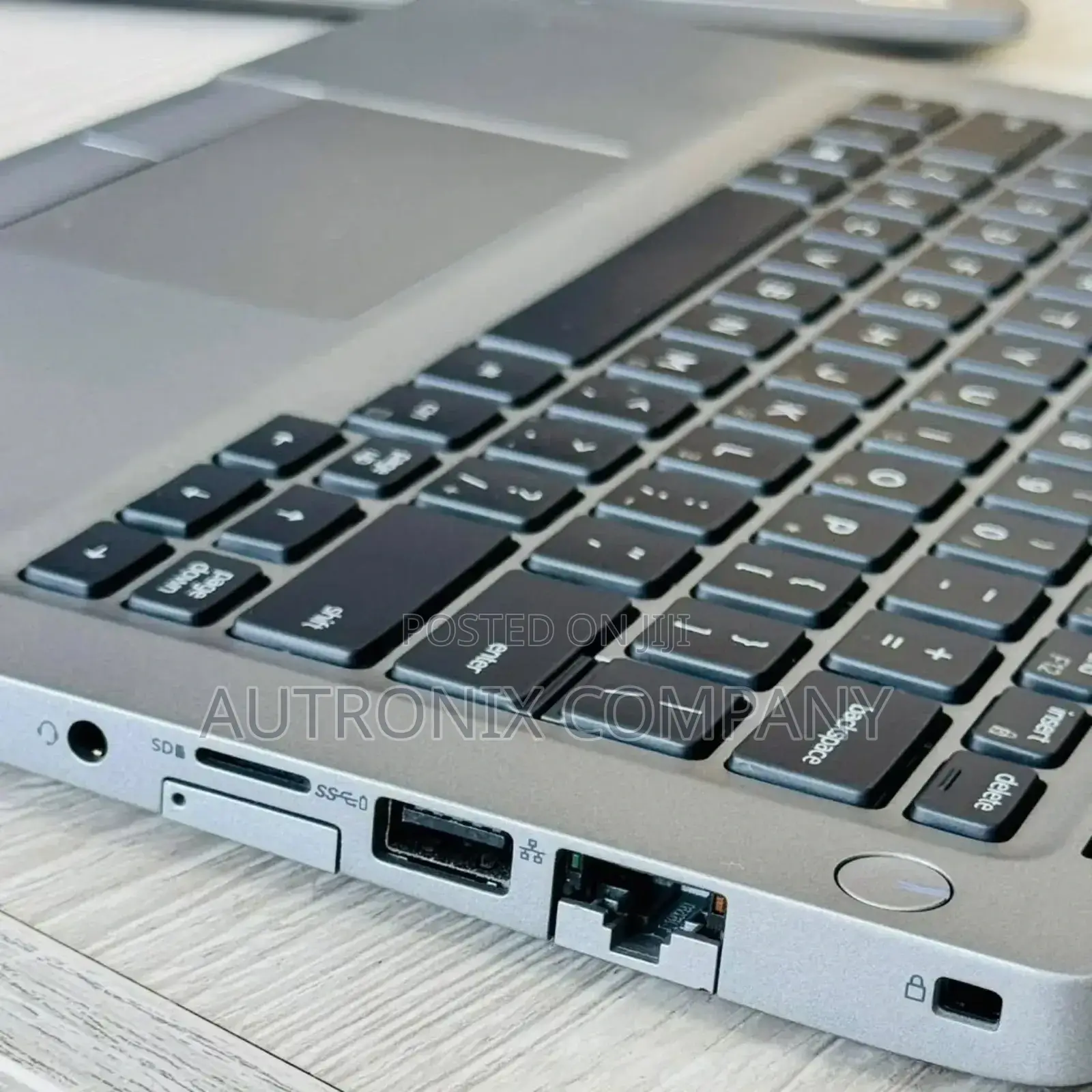 Laptop Dell Latitude 5310 8GB Intel Core I5 SSD 256GB