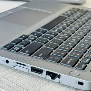 Laptop Dell Latitude 5310 8GB Intel Core I5 SSD 256GB