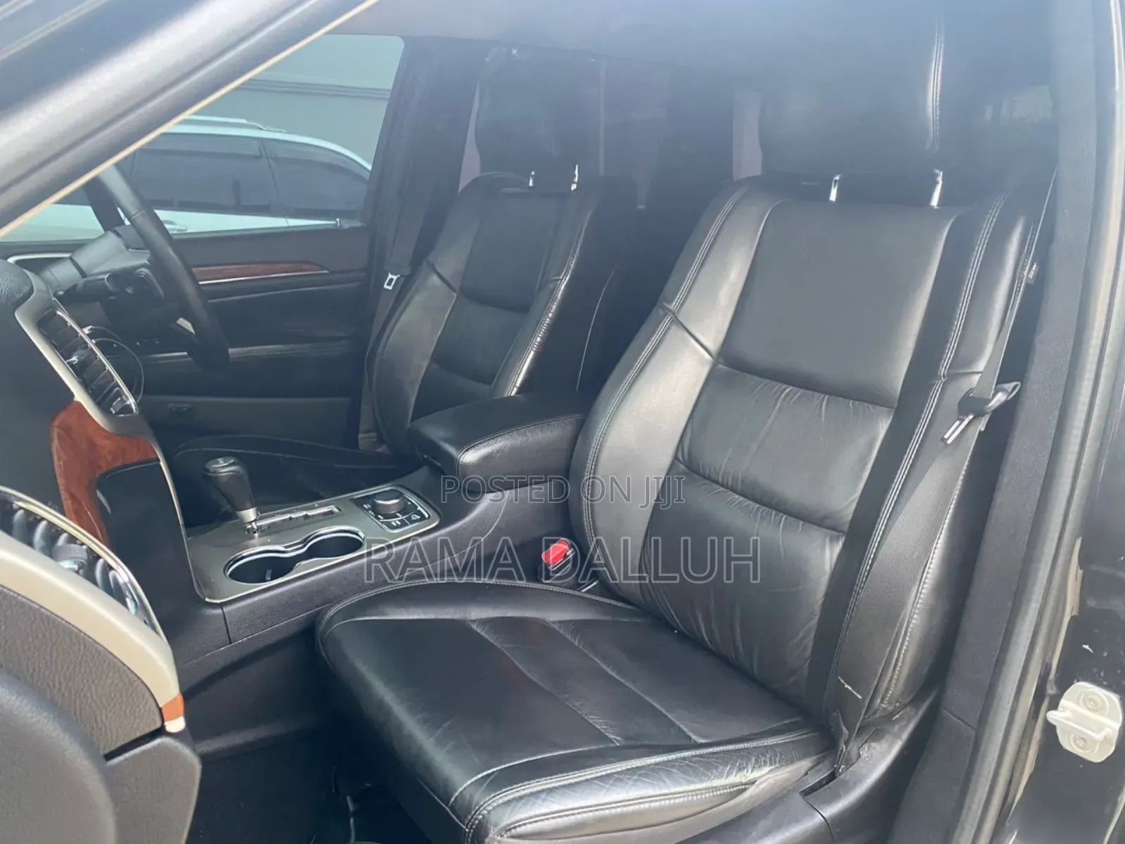 Jeep Cherokee 2012 Black
