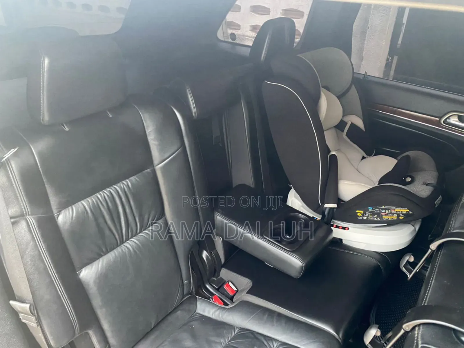 Jeep Cherokee 2012 Black