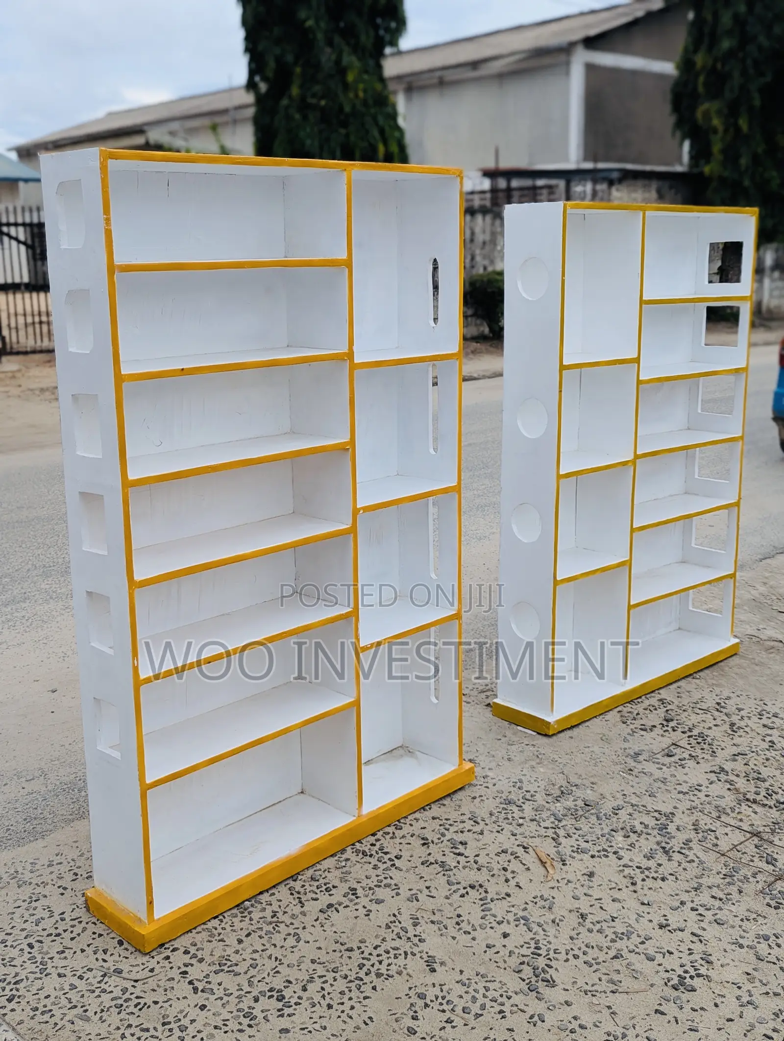 Shoeracks Mpya Fullmbao Clean Sana Zinapatikana Kwa Bei Nzur
