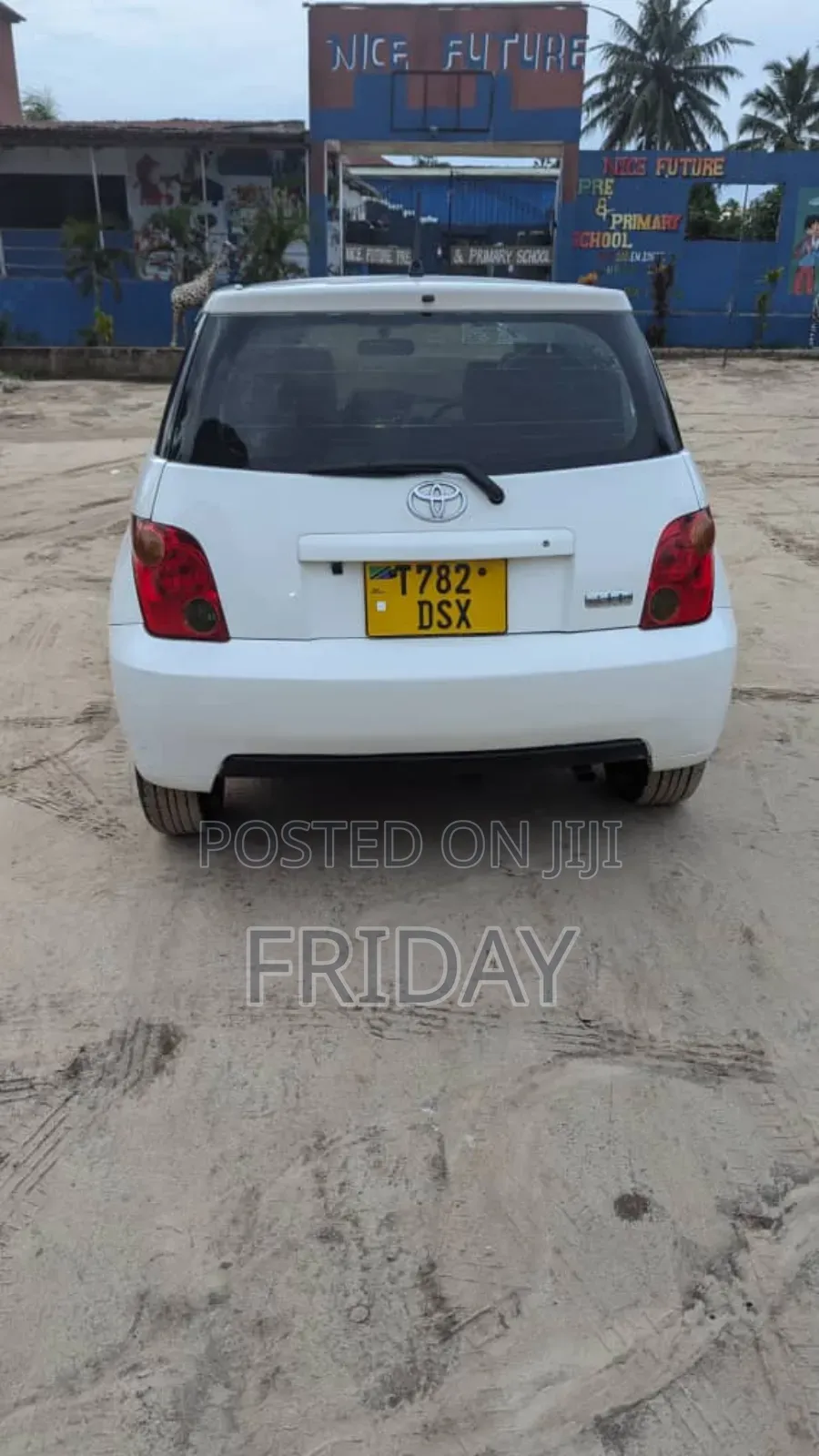 Toyota IST 2004 White