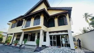 4bdrm House in Block 41, Ada Estate for rent