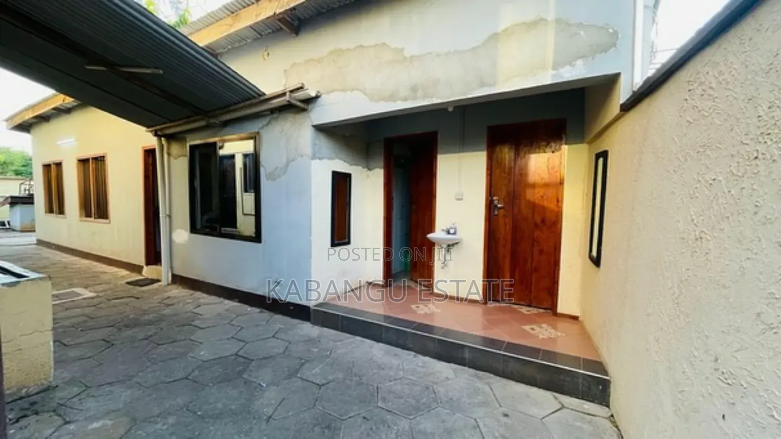 4bdrm House in Block 41, Ada Estate for rent