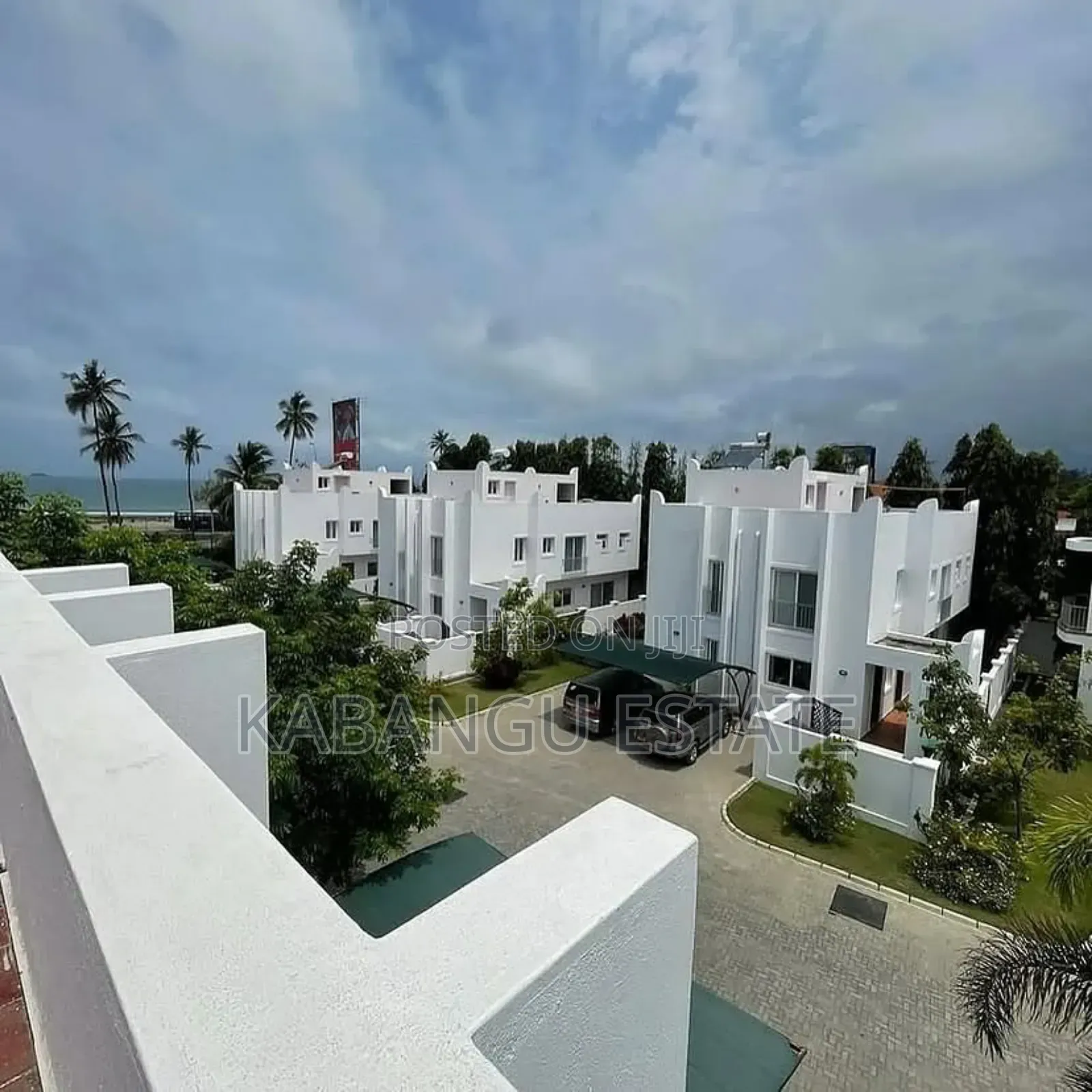 4bdrm Villa in Oysterbay for rent
