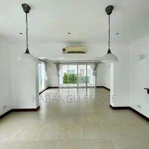 4bdrm Villa in Oysterbay for rent