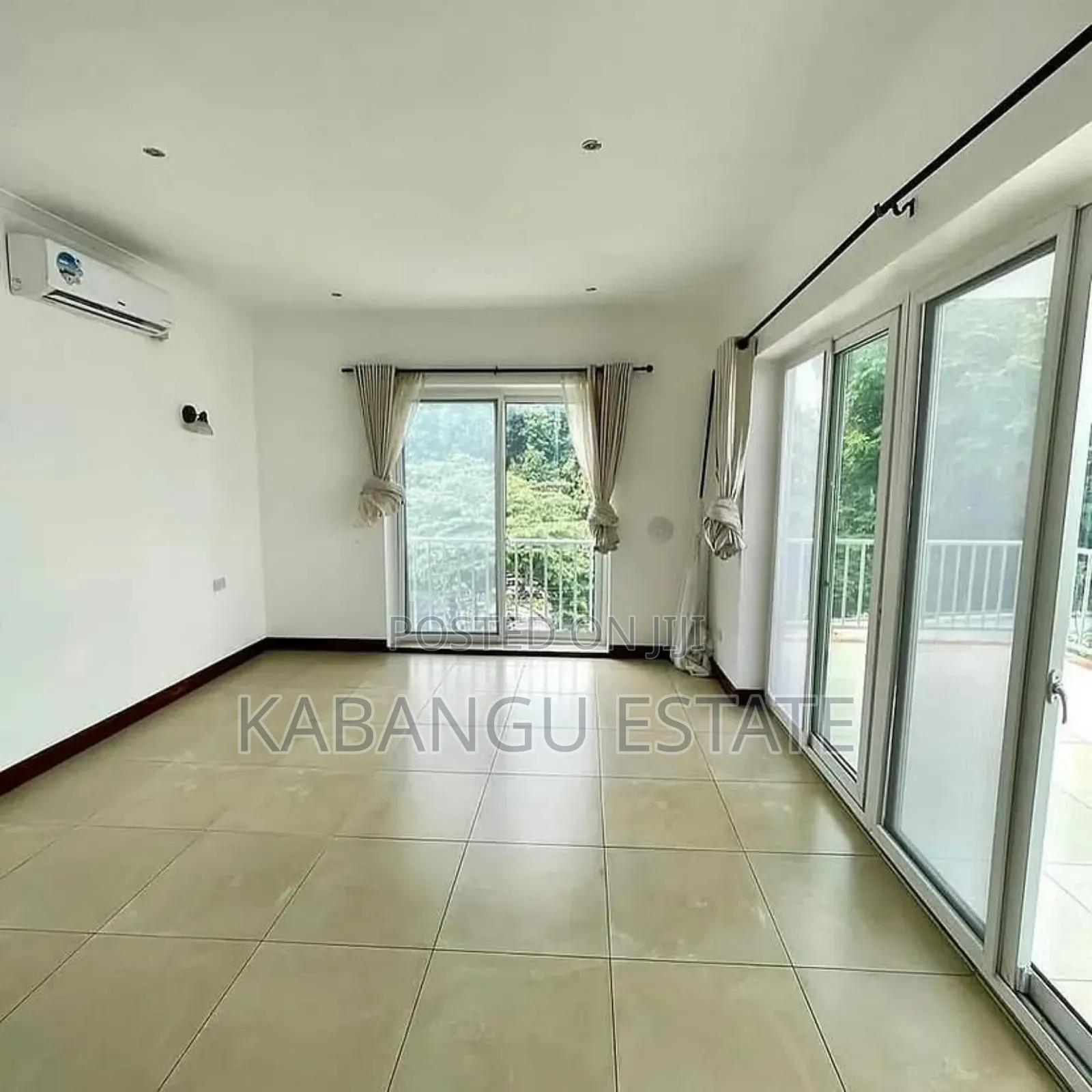 4bdrm Villa in Oysterbay for rent