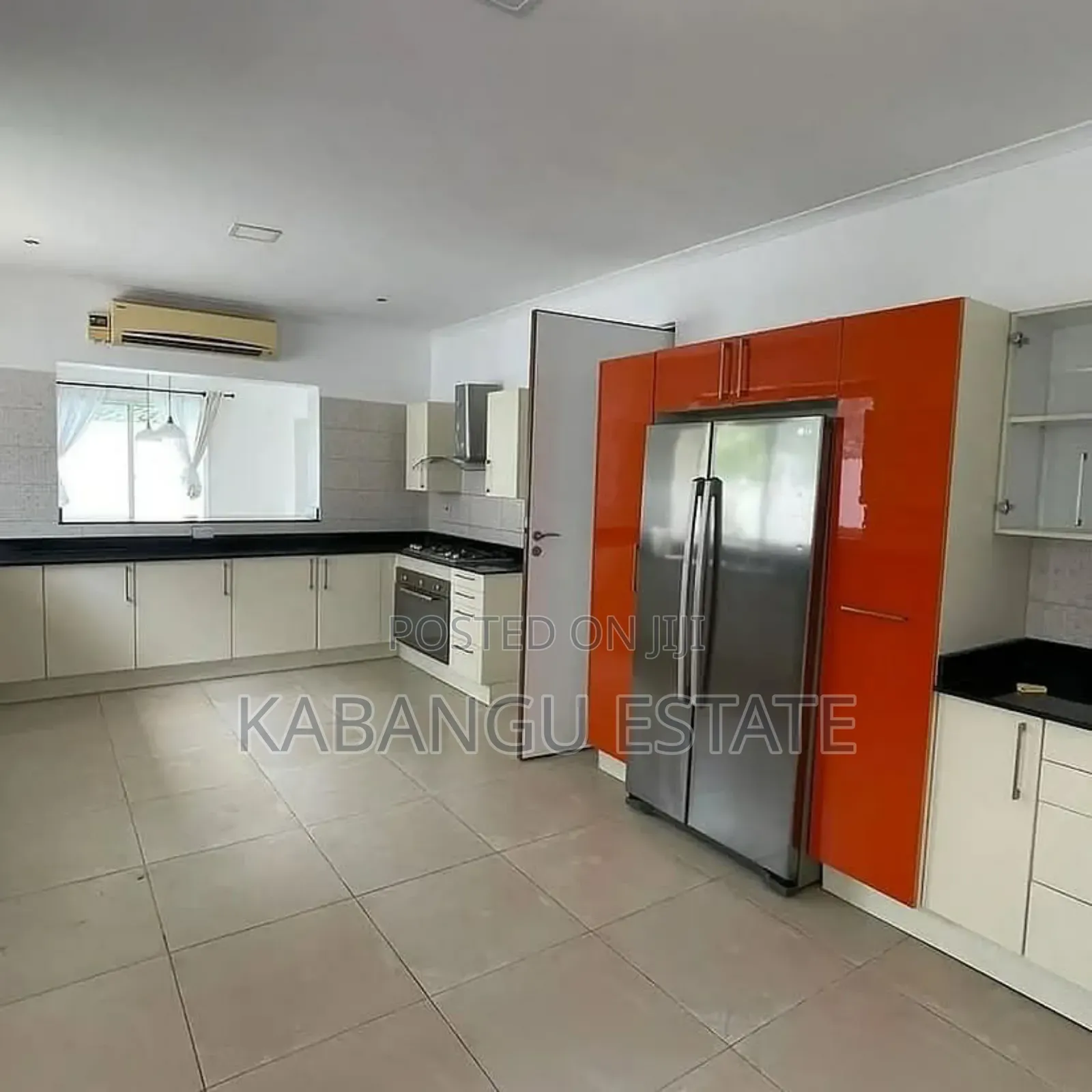 4bdrm Villa in Oysterbay for rent