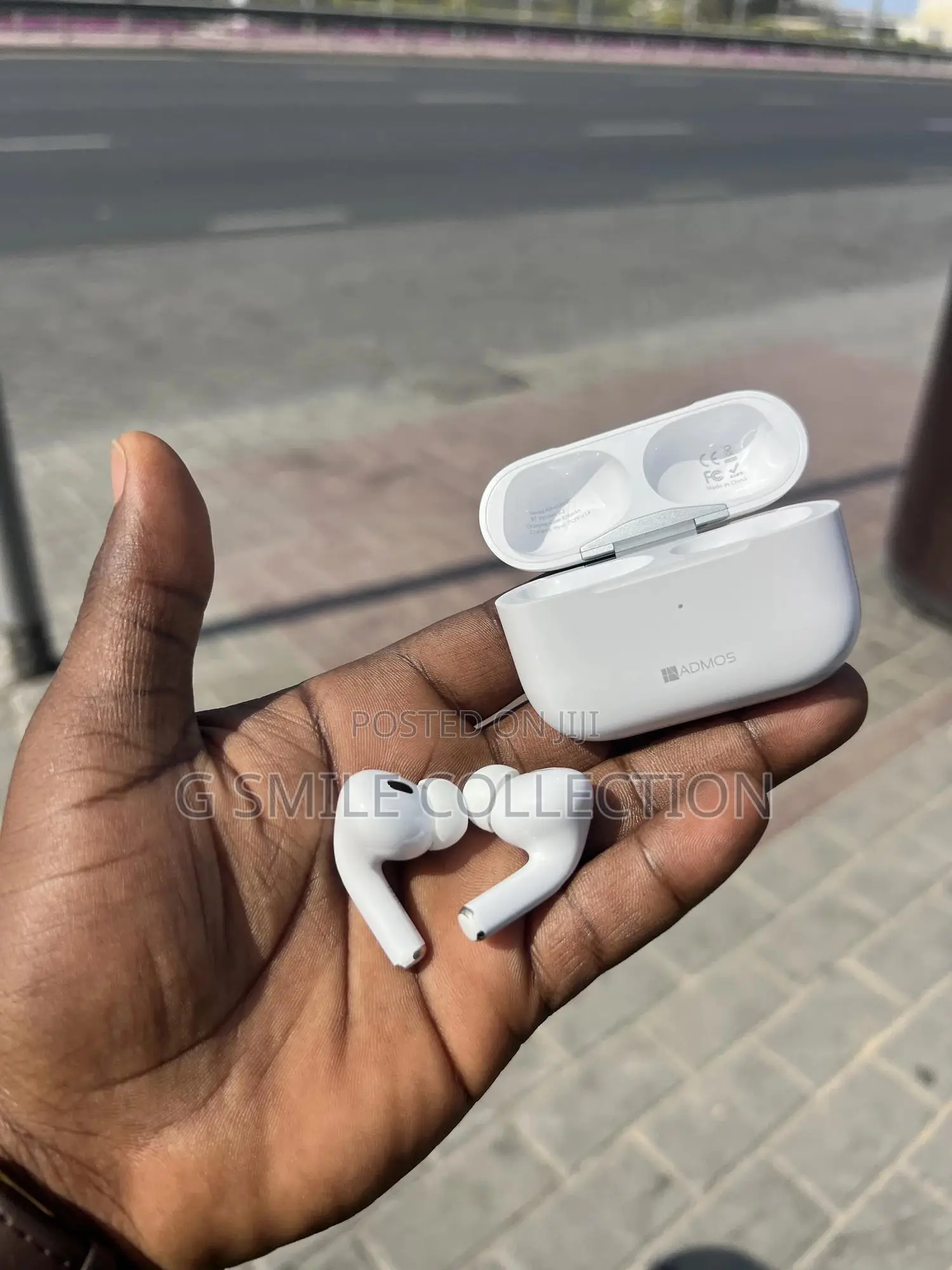 Admos Am 658 Earbuds