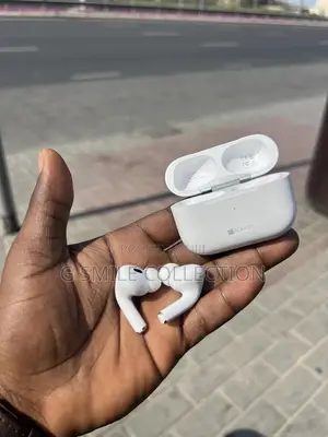 Admos Am 658 Earbuds