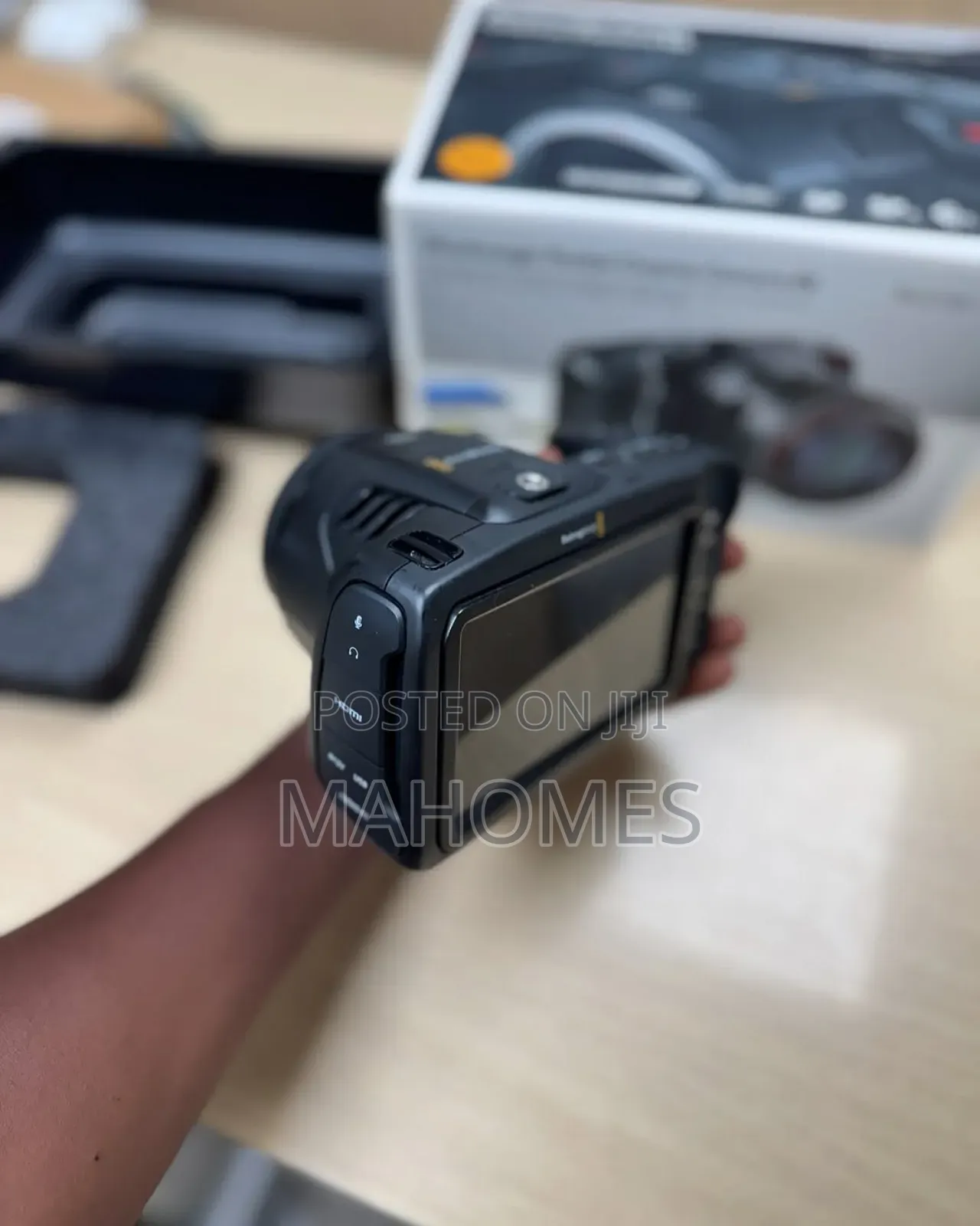 Blackmagic Design Cinema Camera 