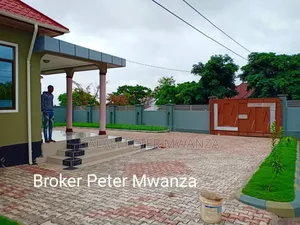 3bdrm House in Nyasaka, Ilemela for rent