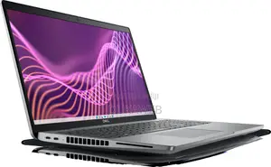 New Laptop Dell Latitude 5540 16GB Intel Core I5 SSD 1T