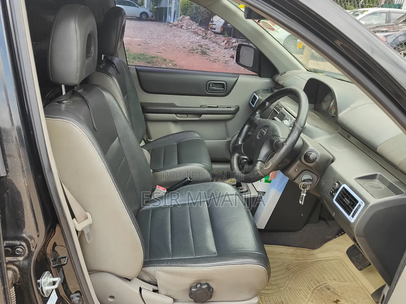 Nissan X-Trail 2002 Black
