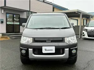 Mitsubishi Delica 2012 Gray