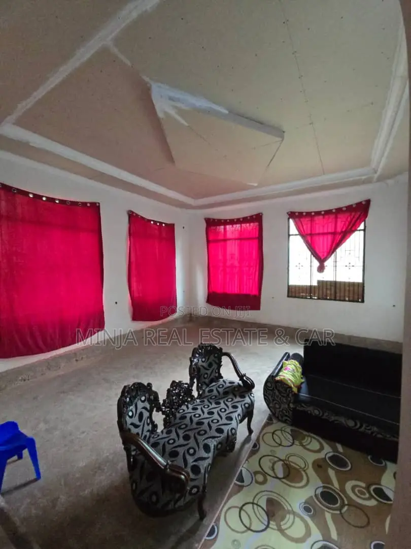 3bdrm House in Goba for sale